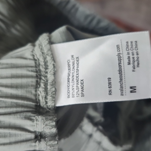 Avalanche Gray/Green Athletic Shorts/ Skort - Picture 7 of 8